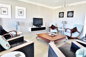  Vacation Hub International | The View @ Ocean Village Room