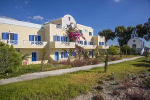 Vacation Hub International | Bella Santorini Room