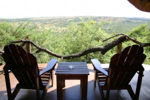  Vacation Hub International | Umzolozolo Private Safari Lodge Room