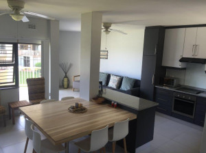  Vacation Hub International | Umdloti Cabanas 21 Room