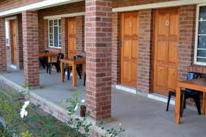  Vacation Hub International | Village Lodge Harrismith Room