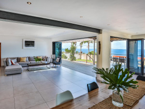  Vacation Hub International | Utopia Ballito - Ashley Beach House Room