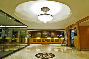 Vacation Hub International | Berjaya Makati Room