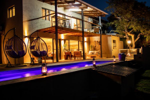 Vacation Hub International | Rafiki Bush Lodge Room