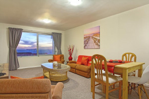  Vacation Hub International | Sea Spray Blu Room