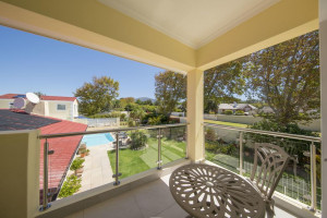  Vacation Hub International | Constantia Cottages Room