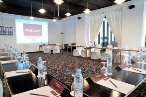  Vacation Hub International | Mercure Grand Hotel Doha City Centre Room
