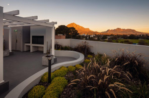  Vacation Hub International | The Den Apartments by Raw Africa Collection Room