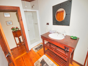  Vacation Hub International | Suntouched Inn Room