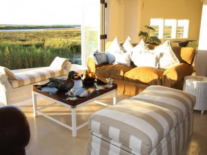 Vacation Hub International | Rivertime Self-catering Room