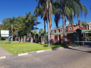  Vacation Hub International | Pietersburg Club Room