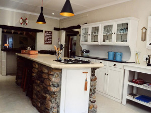  Vacation Hub International | Misty View Room