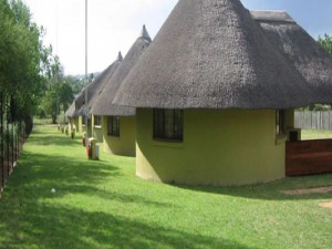  Vacation Hub International | Impangele Lodge Room
