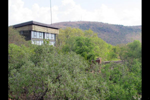  Vacation Hub International | Treetops View, Mabalingwe Game Reserve Room