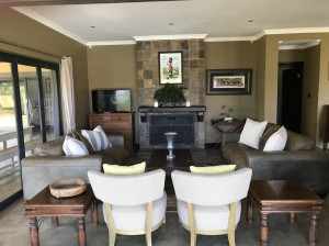  Vacation Hub International | Stoney Way Cottage Room