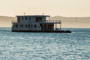  Vacation Hub International | Kraalbaai Lifestyle House Boats Room