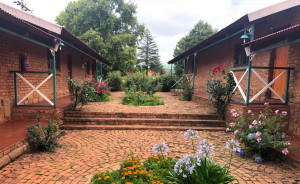  Vacation Hub International | The Old Transvaal Inn Room