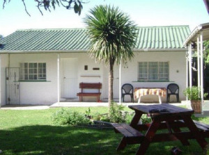  Vacation Hub International | Seashells Guesthouse Room