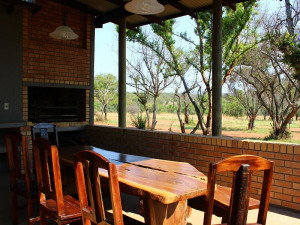  Vacation Hub International | Wilgeboomsdrift Room