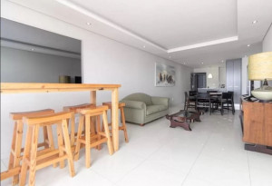  Vacation Hub International | Seacrest B003 - Beachfront Apartment Room