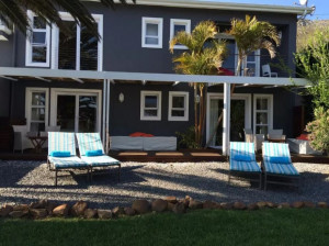  Vacation Hub International | Bloemenzee Boutique B&B Room