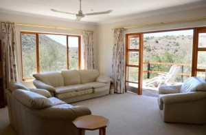  Vacation Hub International | Vrede Fountain House Farm Stay Room