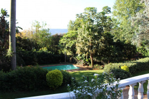  Vacation Hub International | A Garden Suite B&B Room