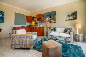  Vacation Hub International | La Tortue - Le Gaulois Room