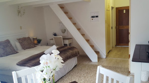  Vacation Hub International | Savoy Clarens Room