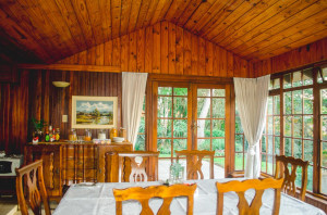  Vacation Hub International | Phezulu Safari Park Room