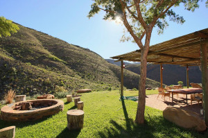  Vacation Hub International | Bobbejaans Kloof Mountain Retreat Room
