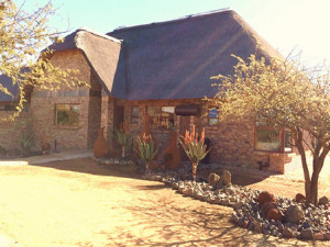  Vacation Hub International | Makhato 37 Room