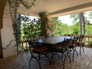  Vacation Hub International | Casta Diva Room