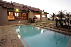  Vacation Hub International | Guesthouse Threebees Room