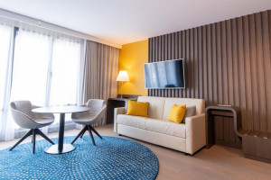  Vacation Hub International | Best Western Premier Hotel de la Paix Room
