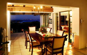  Vacation Hub International | Cottage on the Hill-The Owl House Room