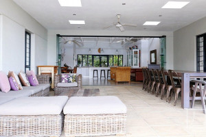  Vacation Hub International | Lovely Holiday Homes Room
