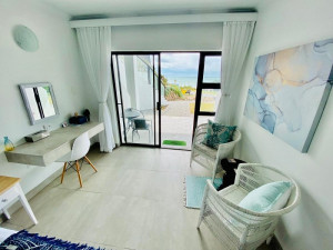  Vacation Hub International | My-konos Room