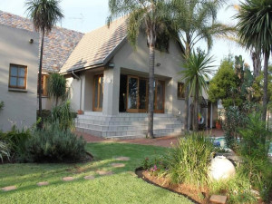  Vacation Hub International | Joy on Joyce Room