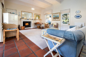  Vacation Hub International | Swallow's Loft Self Catering Villa Hermanus Room