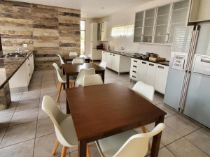 Vacation Hub International | Avonlea Guesthouse Room