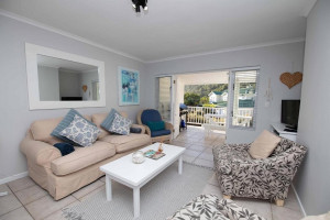  Vacation Hub International | Riverclub Villas Room