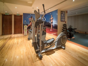  Vacation Hub International | Plaza Inn Doha Room