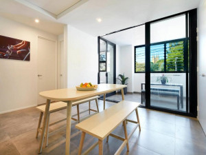  Vacation Hub International | Veriu Camperdown Room