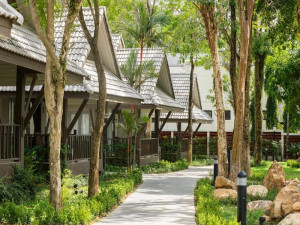  Vacation Hub International | KC Grande Resort & Spa - SHA Extra Plus Room
