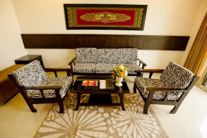  Vacation Hub International | Sinsuvarn Airport Suite Hotel SHA Extra Plus Certified B504 Room