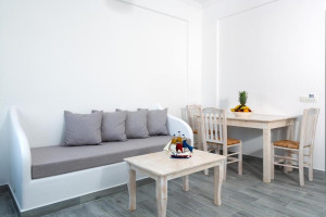  Vacation Hub International | Casa Iphigenia Room