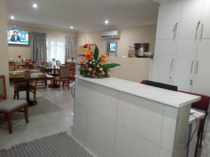  Vacation Hub International | Benoni N12 Hotel Room