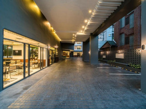  Vacation Hub International | Hotel Amber Sukhumvit 85 Room