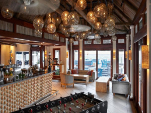  Vacation Hub International | C Mauritius Room